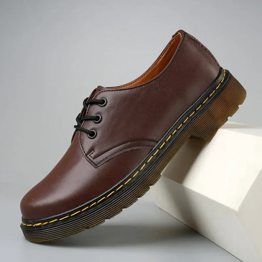 Men’s Classic 3-Eyelet Derby Shoes